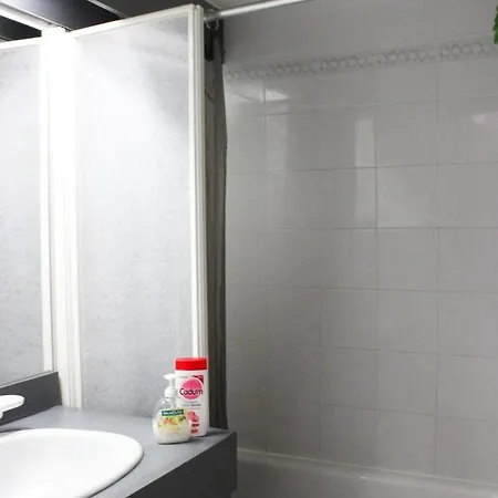 6 Pers, 2 Chambres, Terrasse Petite Vue Mer, Piscine Et Parking, A 50m De La Mer - Ref Jaca417 אגדה